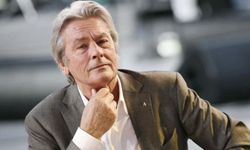 Ötanazi iddialarıyla gündeme geliyordu: Fransız jön Alain Delon hayatını kaybetti