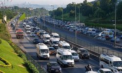 Okullarda uyum haftası başladı: İstanbul'da trafik yoğunluğu arttı