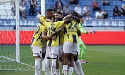 Fenerbahçe, Kasımpaşa'yı ilk yarıda bulduğu gollerle devirdi