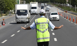 İstanbul Emniyet Müdürlüğü duyurdu! İstanbul'da bu yollar trafiğe kapanıyor