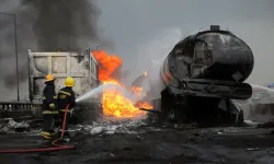 Akaryakıt tankeri bomba gibi patladı: Çok sayıda ölü ve yaralı var!