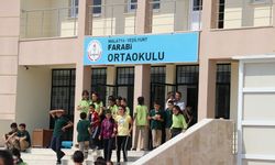 Depremin sarstığı Malatya'da okullar yarın tatil edildi