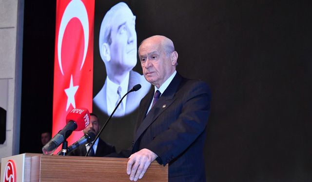 Meclis'teki tokalaşma görüntülerine Bahçeli'den yanıt