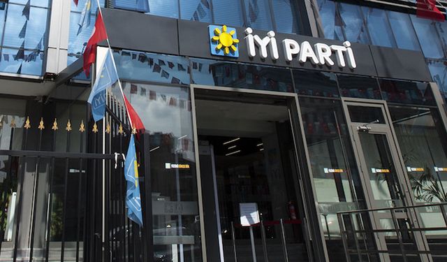 İYİ Parti kurucularındandı, istifa ettiğini açıkladı