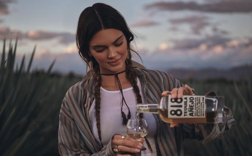 Kendall Jenner Tequila 818