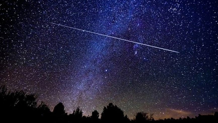 Perseid Meteor Yagmuru Saat Kacta B