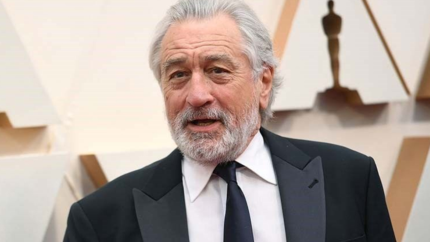 Robert De Niro F