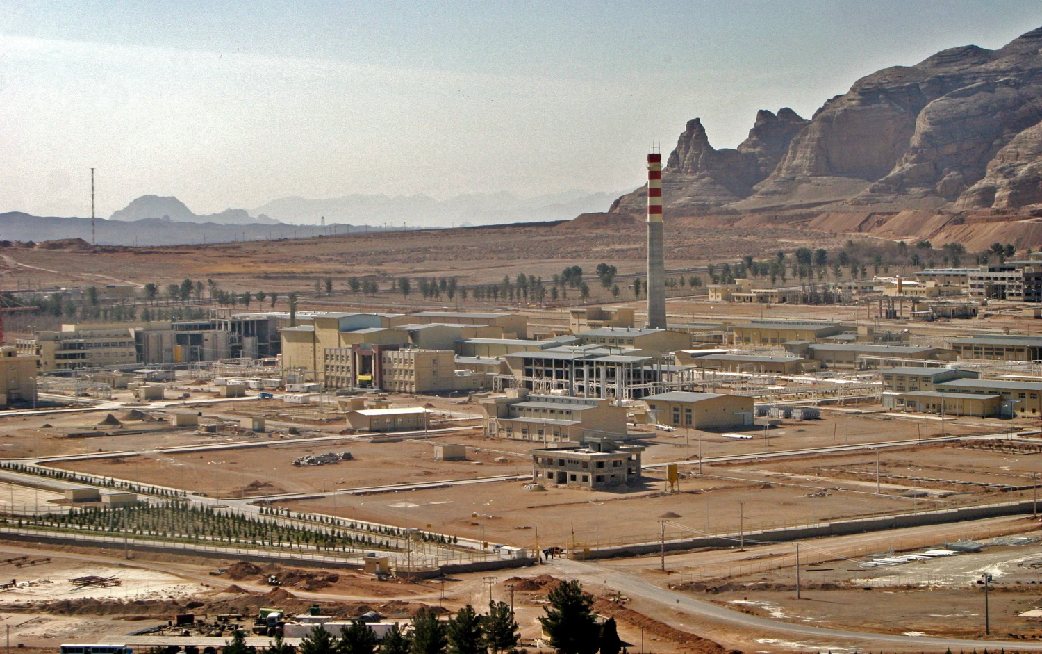 241003 Iran Nuclear Site Wm 301P 39107B